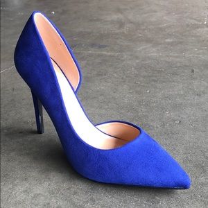 Delicious Women’s Pointed Toe Pumps in Blue